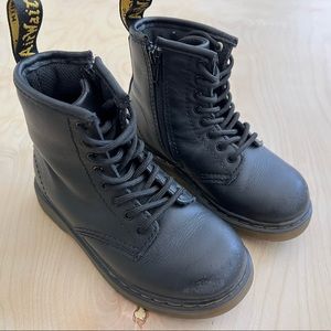 Dr. Martens 1460 Toddler Boot - Black Leather - size 9